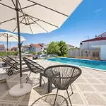 Gorgeous In With Wifi Апартаменты Водице