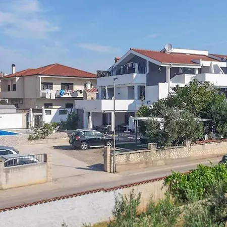 Beautiful In With House Sea View