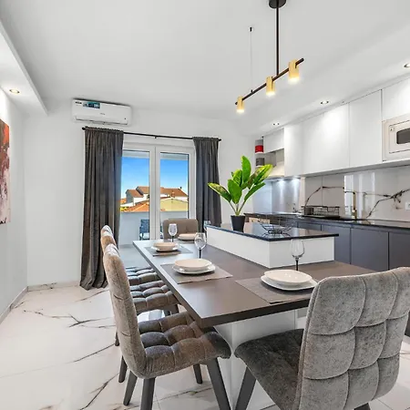 1 Bedroom In Apartamento *