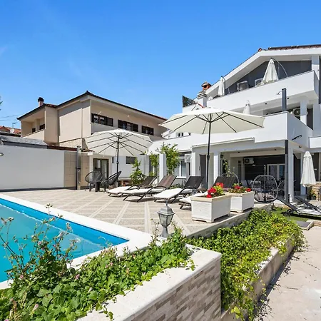 1 Bedroom In Appartamento *